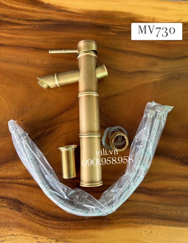 Vòi lavabo trúc đồng cổ cao MV730 nóng lạnh