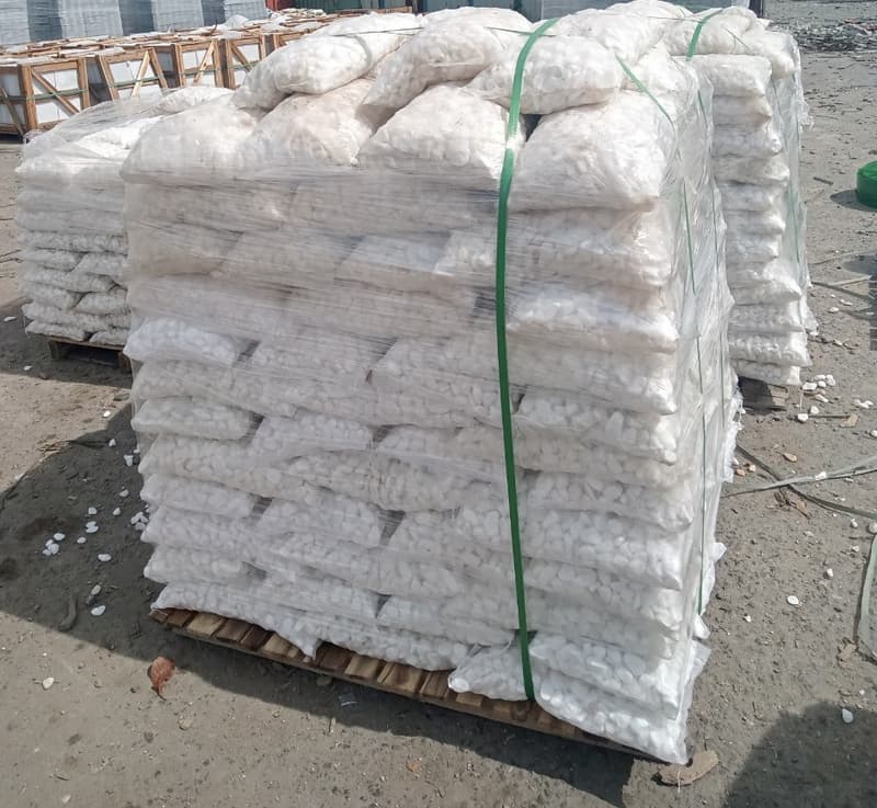 Sỏi trắng 2-3cm trang trí sân vườn